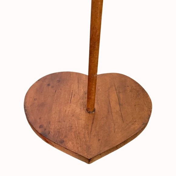 Christmas Mistletoe Ornament Display Stand Rustic Wooden Heart Stocking Holder - Picture 8 of 14